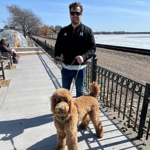 Meet your Posher, Peter - Picture 1 of 1